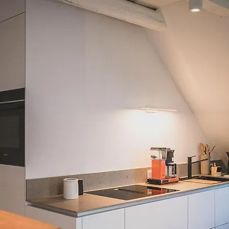 Brigg & Schoner Apartment *