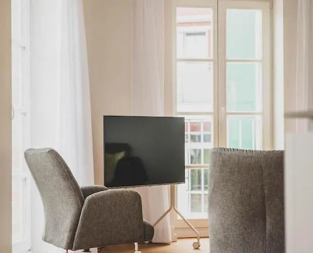 Brigg & Schoner Lägenhet